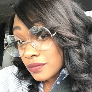 Meet your Posher, Keshia